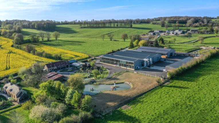 Drone, Vue du ciel, Traditionnel