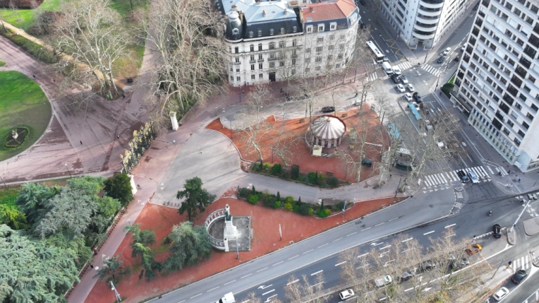 Drone, Vue du ciel, Traditionnel