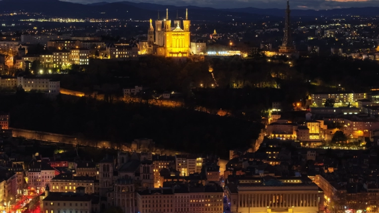 Drone, Vue du ciel, Traditionnel